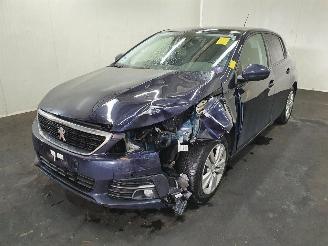 Peugeot 308 1.2 Puretech Blue picture 3