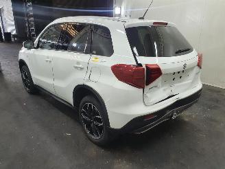 Suzuki Vitara 1.4 BoosterJet 140pk picture 4