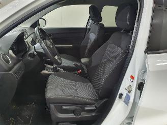 Suzuki Vitara 1.4 BoosterJet 140pk picture 31