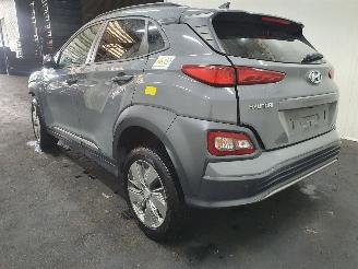 Hyundai Kona SX2 EV Premium 64kWh picture 4