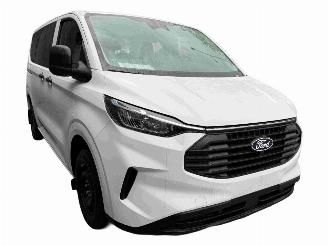 Vrakbiler auto Ford Tourneo Custom NXN TREND 320 SWB 2024/11