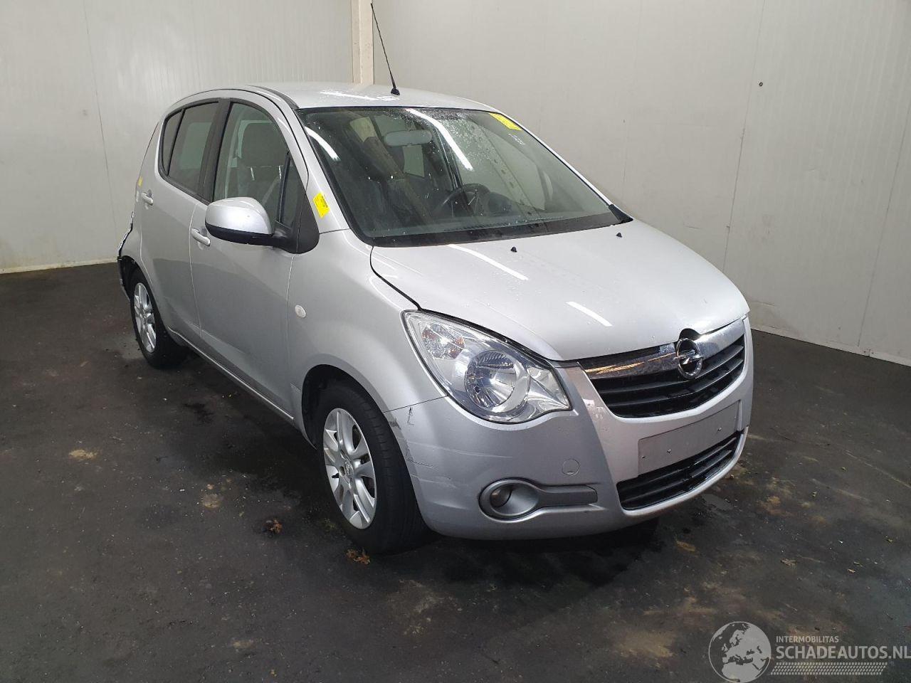 Opel Agila F68 1.2i