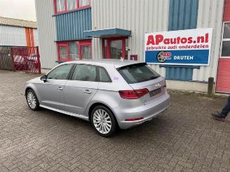 Audi A3 A3 Sportback (8VA/8VF), Hatchback 5-drs, 2012 / 2020 1.4 TFSI 16V e-tron picture 3