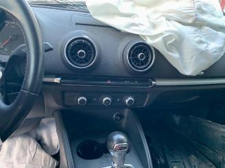 Audi A3 A3 Sportback (8VA/8VF), Hatchback 5-drs, 2012 / 2020 2.0 TFSI Ultra 16V Quattro picture 9