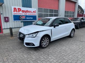 Uttjänta bilar auto Audi A1 A1 (8X1/8XK), Hatchback 3-drs, 2010 / 2018 1.2 TFSI 2012/1
