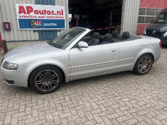 Audi A4 CABRIO 3.0 V6 QUATTRO AUTOMAAT picture 2