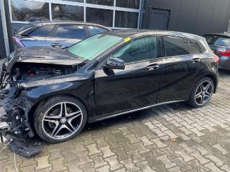 Auto da rottamare Mercedes A-klasse A (W176), Hatchback, 2012 / 2018 1.6 A-180 16V 2014