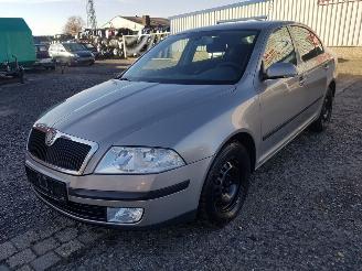 demontáž osobní automobily Skoda Octavia Beige LF8H 9202 Onderdelen Bumper Deur 2007/5