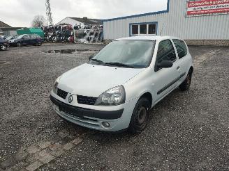 Vrakbiler auto Renault Clio 1.2 Onderdelen Zilver MV632 D7F726 2003/3