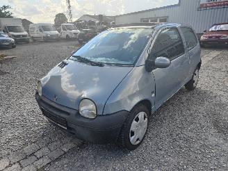 Vrakbiler auto Renault Twingo 1.2 16V Blauw NV427 Onderdelen D4F702 Motor 2003/1