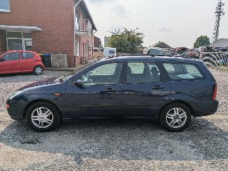 Ford Focus 1.6 picture 8