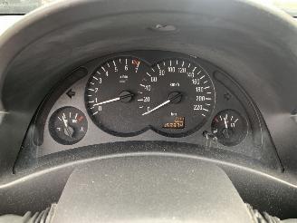 Opel Corsa 1,2 picture 13