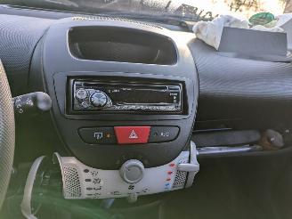 Toyota Aygo 1.0 picture 12