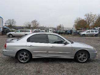 Hyundai Sonata 2.5i V6 picture 4