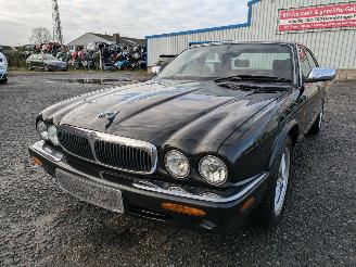 Uttjänta bilar auto Jaguar XJ 3.2 V8 2001/7