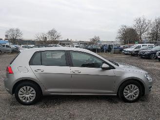 Volkswagen Golf 1.2 picture 4