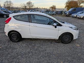 Ford Fiesta  picture 4
