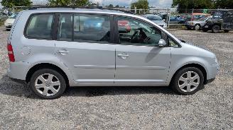 Uttjänta bilar auto Volkswagen Touran 2.0 TDI 2006/7
