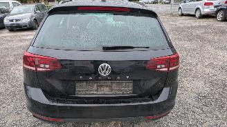 Volkswagen Passat 2.0 picture 6
