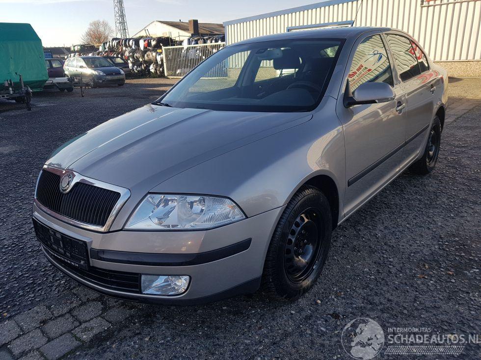 Skoda Octavia Beige LF8H 9202 Onderdelen Bumper Deur