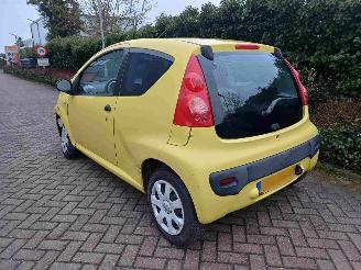 Peugeot 107 1.0-12V XR picture 3