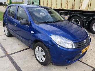 Dacia Sandero 12i E5 AIRCO picture 3