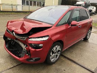 Citroën C4 PICASSO 12i 96kW E6 66000 km picture 2