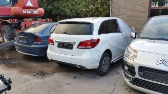 Uttjänta bilar auto Mercedes B-klasse 220 D 2018/11