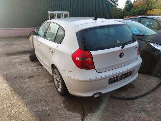 BMW 1-serie 118 i picture 2