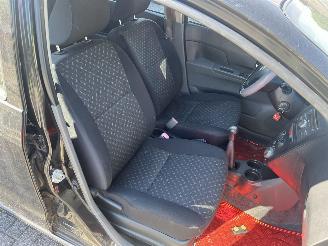 Daihatsu Cuore Geen schade picture 15