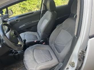 Chevrolet Spark Bi-fuel picture 6