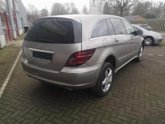 Mercedes R-klasse R (W251), MPV, 2005 / 2014 5.0 500 V8 32V 4-Matic picture 5