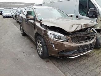 Vrakbiler auto Volvo Xc-60 XC60 I (DZ), SUV, 2008 / 2017 2.4 D5 20V AWD 2014