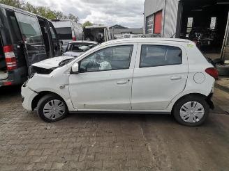 Mitsubishi Space-star Space Star (A0), Hatchback, 2012 1.0 12V picture 2