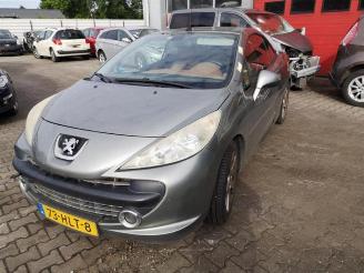 Coche siniestrado Peugeot 207 207 CC (WB), Cabrio, 2007 / 2015 1.6 16V THP 2009/1