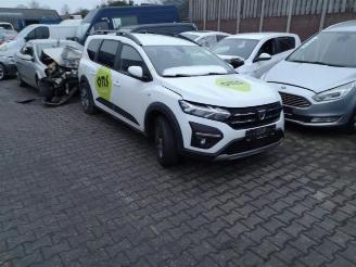 Purkuautot passenger cars Dacia Jogger Jogger, MPV, 2022 1.0 TCe 100 Bi-Fuel , ECO-G 12V 2022/6