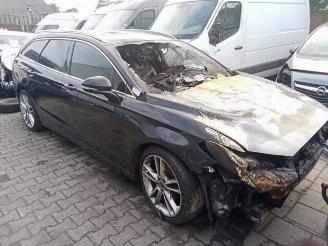 Uttjänta bilar auto Ford Mondeo Mondeo V Wagon, Combi, 2014 / 2022 2.0 TDCi 180 16V 2015/9