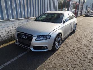 Vrakbiler auto Audi A4 A4 Avant (B8), Combi, 2007 / 2015 2.0 TDI 16V 2011/0