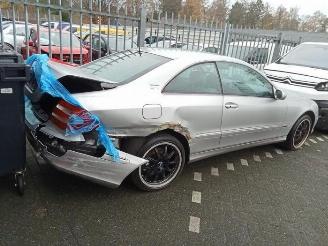 Mercedes CLK CLK (C209), Coupe, 2002 / 2009 5.0 500 V8 24V picture 2
