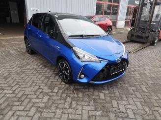 Vrakbiler auto Toyota Yaris Yaris III (P13), Hatchback, 2010 / 2020 1.5 16V Hybrid 2018/1