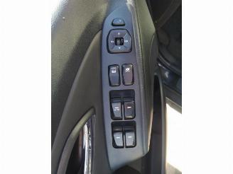 Hyundai Ix35 iX35 (LM), SUV, 2009 / 2015 2.0 CRDi 16V 4x4 picture 14