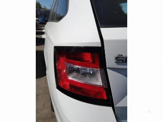 Skoda Fabia Fabia III Combi (NJ5), Combi 5-drs, 2014 / 2022 1.2 TSI 16V Greentech picture 16