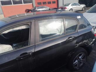 BMW 1-serie 1 serie (F20), Hatchback 5-drs, 2011 / 2019 116d 2.0 16V picture 4