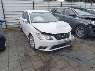 Vrakbiler auto Seat Leon Leon (5FB), Hatchback 5-drs, 2012 / 2020 1.6 TDI Ecomotive 16V 2013/0