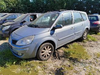 Renault Grand-scenic 2.0-16V Tech Line picture 1