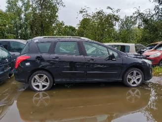 Peugeot 308 SW 1.6 THP XT picture 1