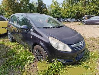 Opel Corsa 1.4-16V Enjoy picture 1