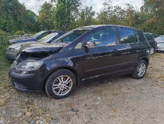 krockskadad bil auto Volkswagen Golf plus 1.6 FSI Comfortline Business 2005/5