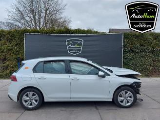 Vrakbiler auto Volkswagen Golf Golf VIII (CD1), Hatchback, 2019 1.5 TSI BlueMotion 16V 2021/3
