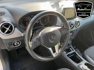 Mercedes B-klasse B (W246), Hatchback, 2011 / 2018 1.6 B-200 BlueEFFICIENCY Turbo 16V picture 10